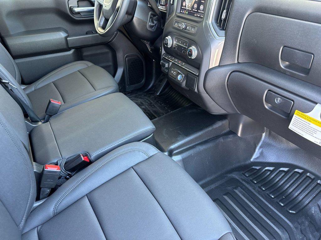 new 2025 GMC Sierra 1500 car, priced at $38,150