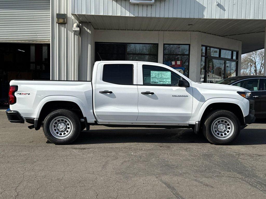new 2026 Chevrolet Colorado car, priced at $39,433