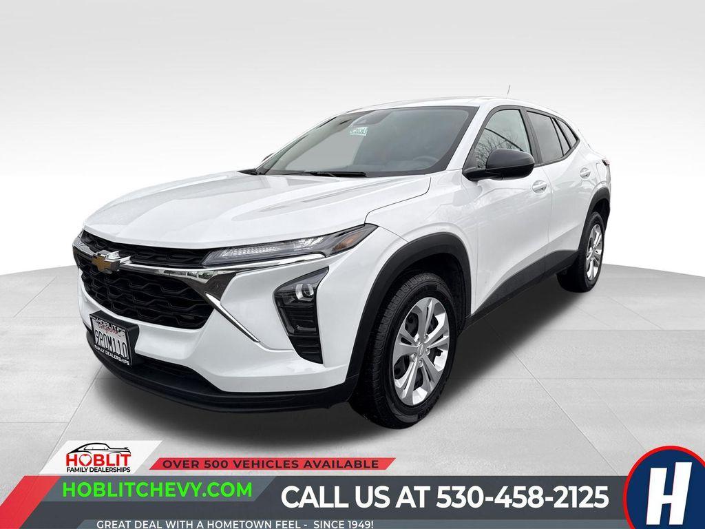 used 2024 Chevrolet Trax car, priced at $17,000
