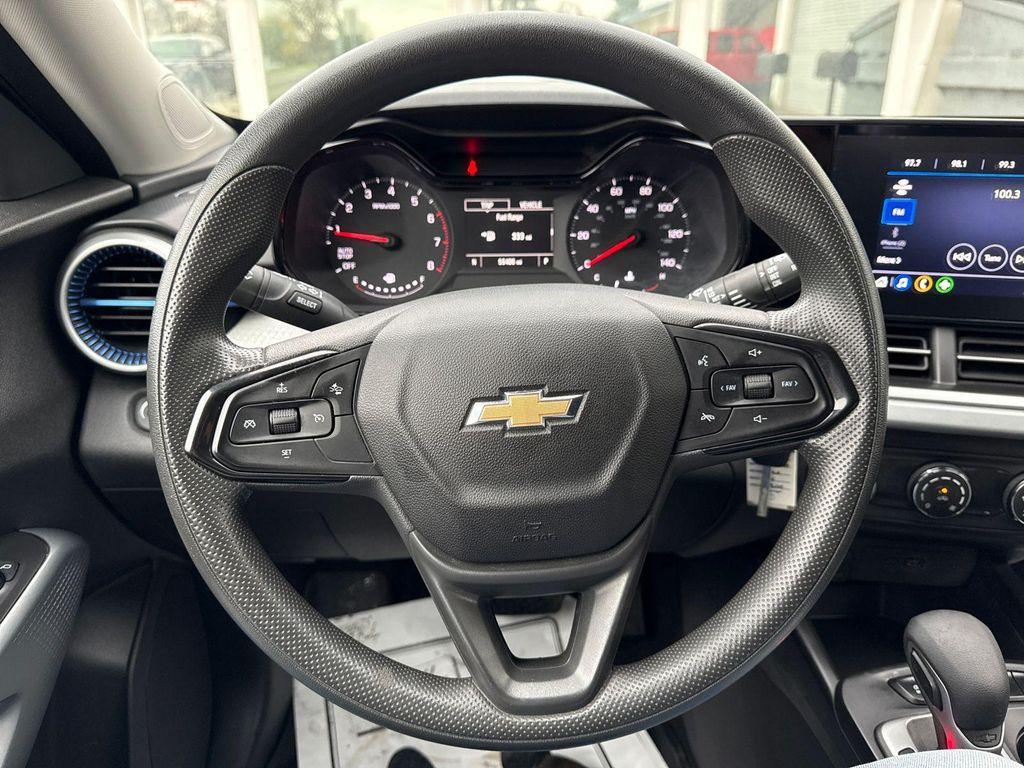 used 2024 Chevrolet Trax car, priced at $17,000