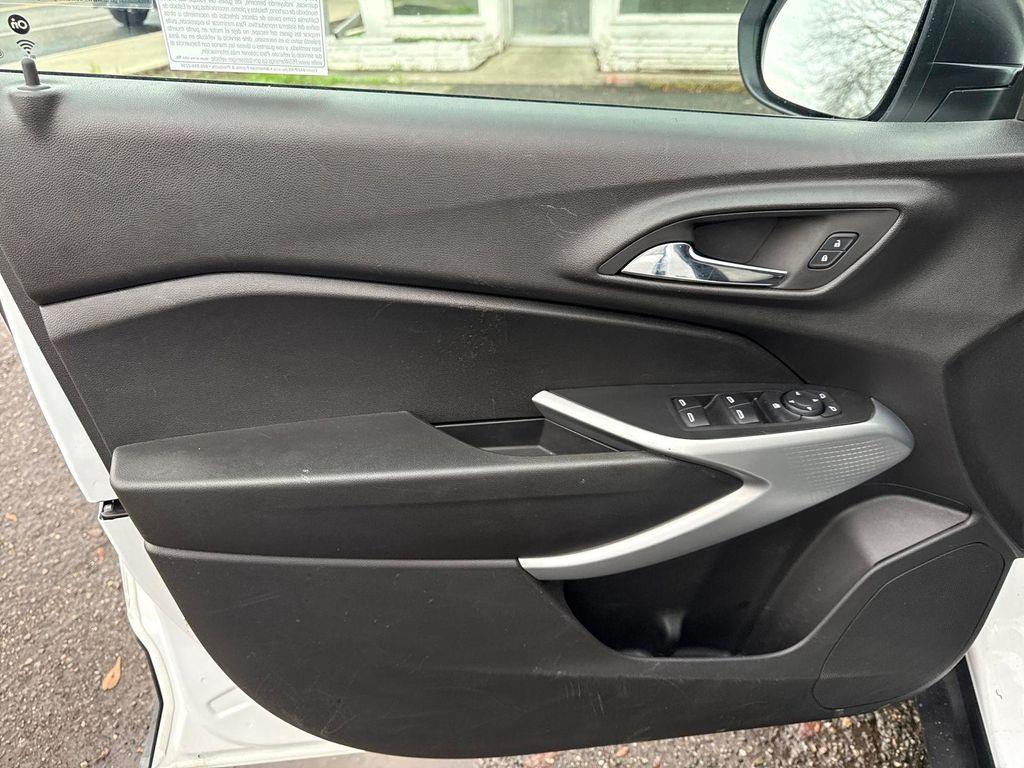 used 2024 Chevrolet Trax car, priced at $17,000