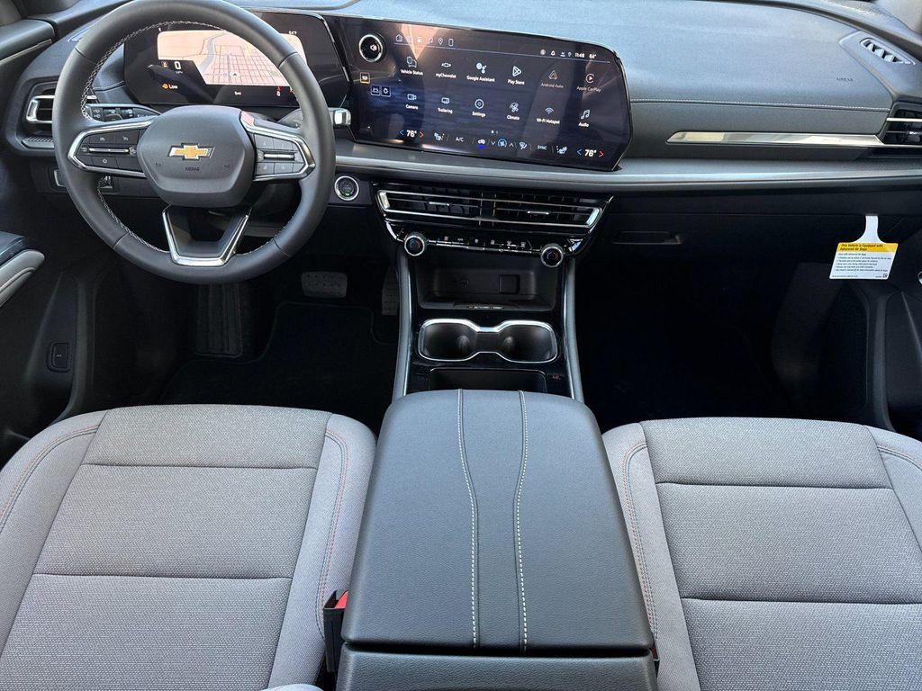 new 2026 Chevrolet Traverse car, priced at $45,713