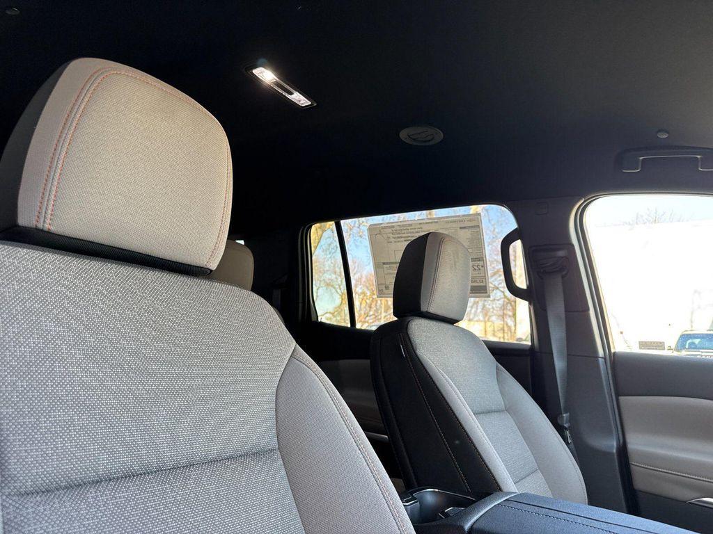 new 2026 Chevrolet Traverse car, priced at $45,713