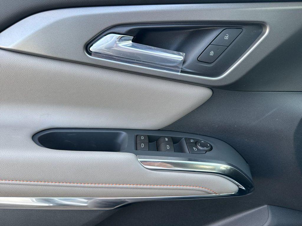 new 2026 Chevrolet Traverse car, priced at $45,713