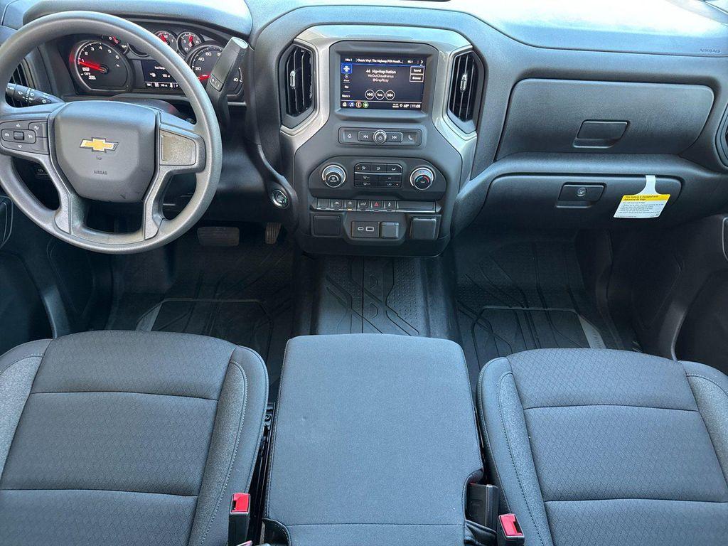 new 2026 Chevrolet Silverado 1500 car, priced at $43,272