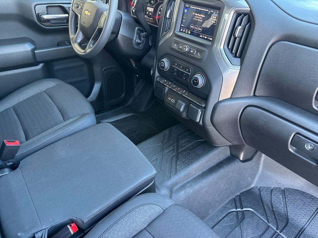 new 2026 Chevrolet Silverado 1500 car, priced at $43,272