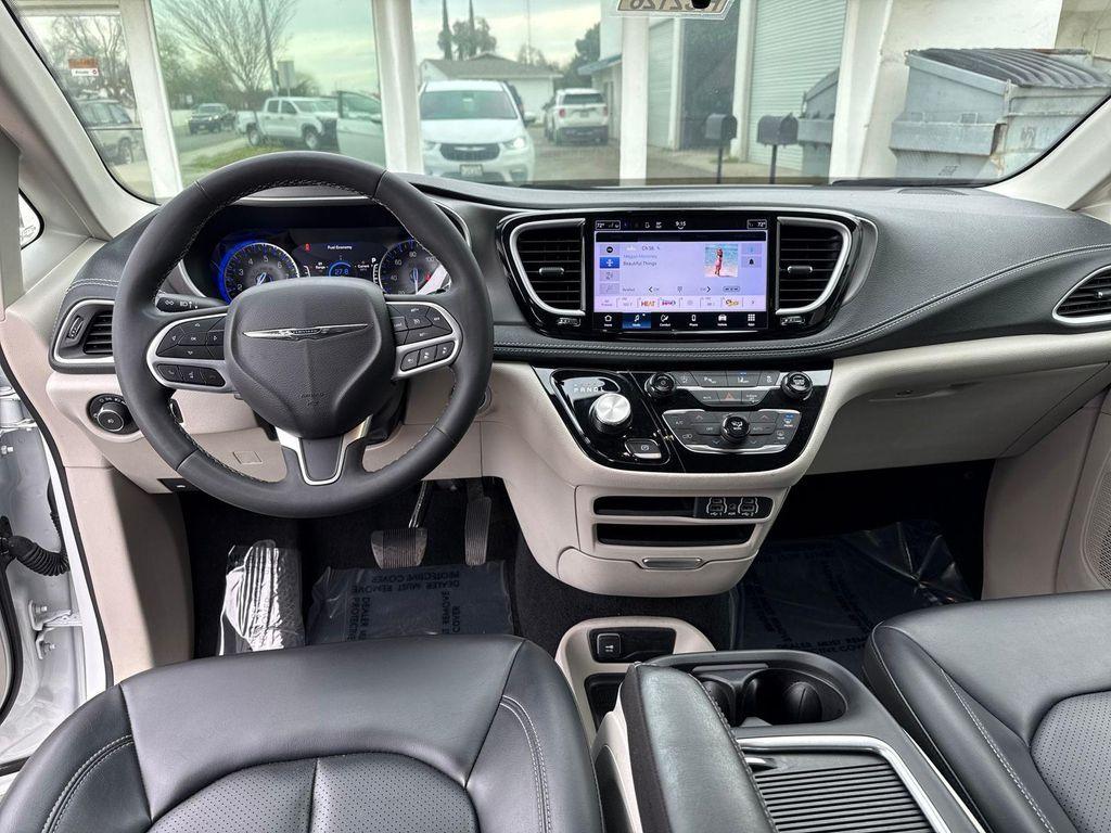used 2023 Chrysler Pacifica car, priced at $21,800