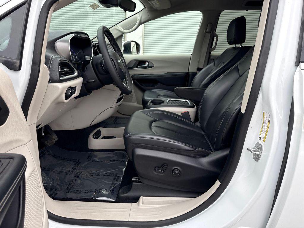 used 2023 Chrysler Pacifica car, priced at $21,800