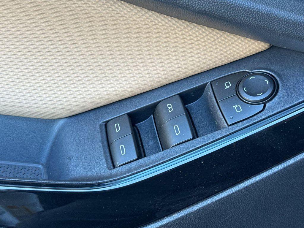 new 2026 Chevrolet Equinox car, priced at $42,305