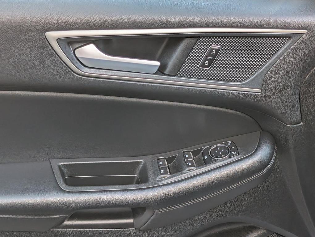 used 2024 Ford Edge car, priced at $22,219