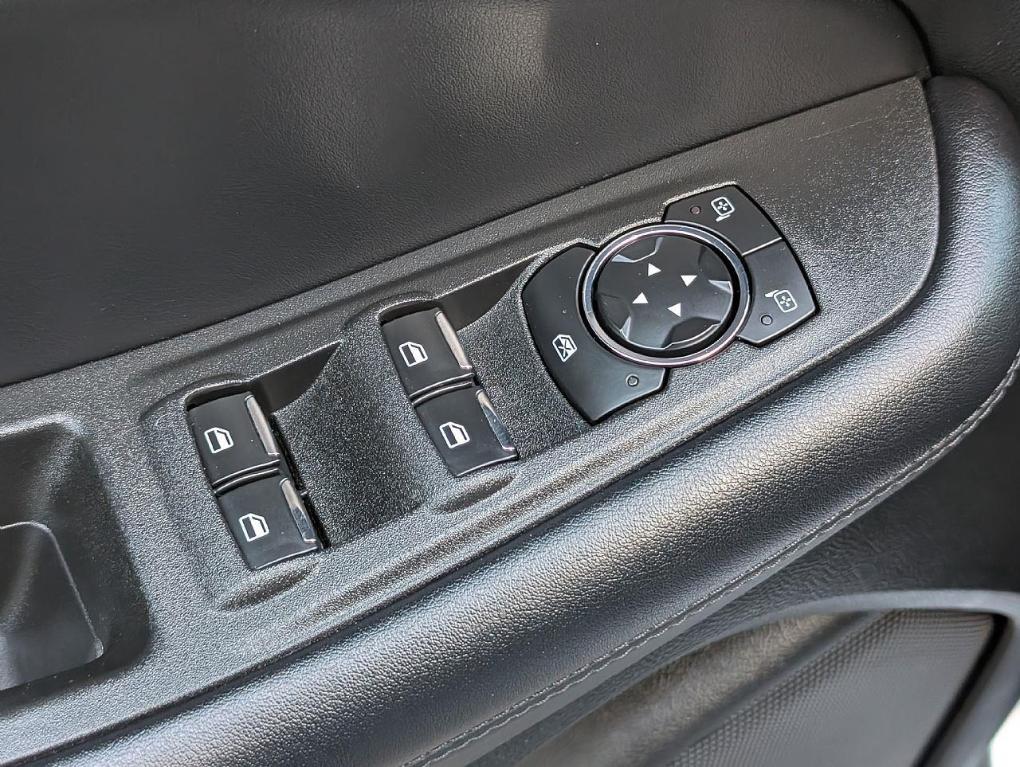 used 2024 Ford Edge car, priced at $22,219
