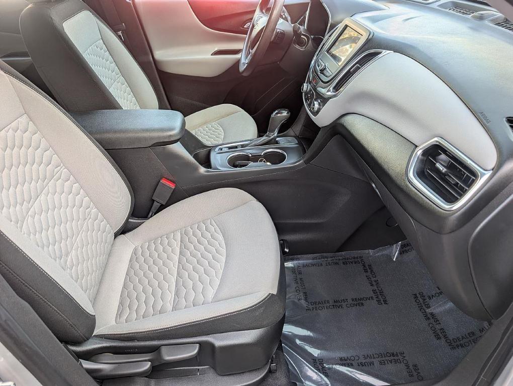 used 2021 Chevrolet Equinox car, priced at $17,651