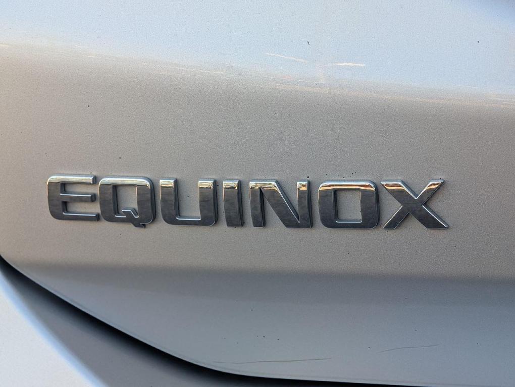used 2021 Chevrolet Equinox car, priced at $17,651
