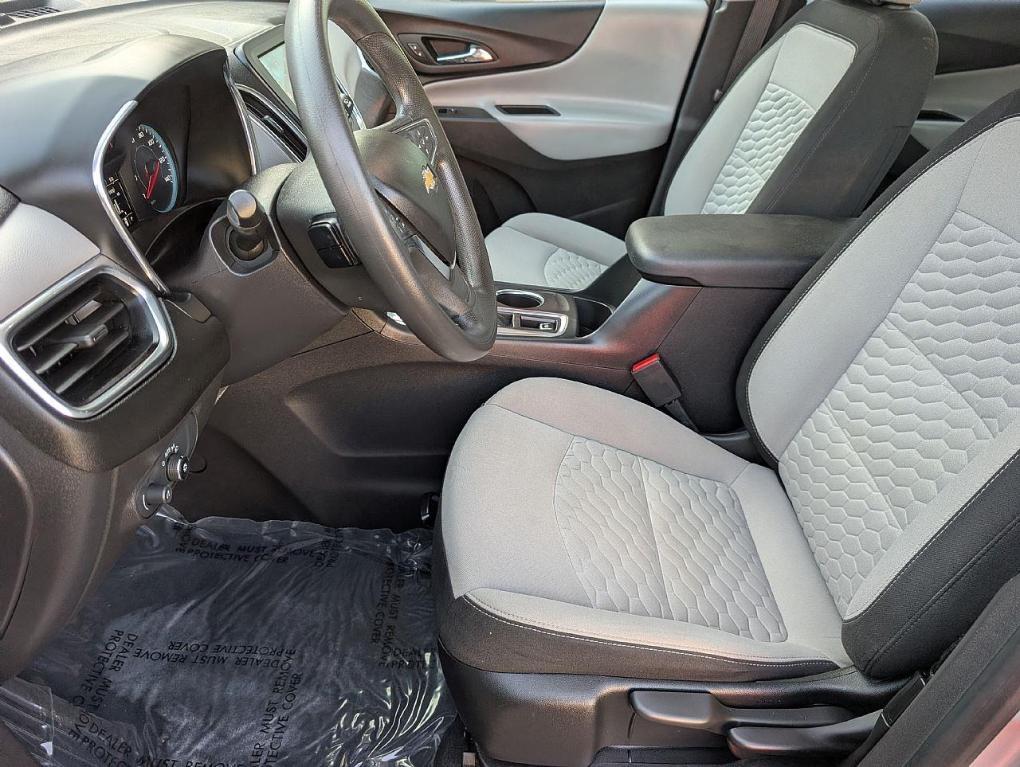used 2021 Chevrolet Equinox car, priced at $17,651