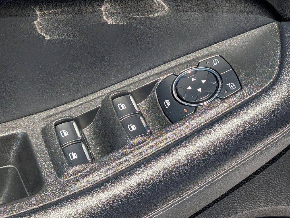 used 2024 Ford Edge car, priced at $23,345
