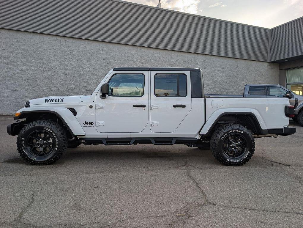 used 2024 Jeep Gladiator car, priced at $40,280