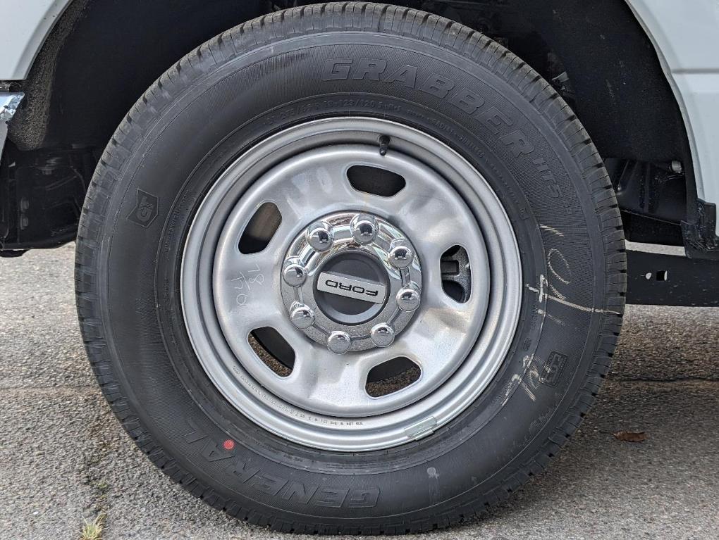 new 2024 Ford F-350 car, priced at $78,264