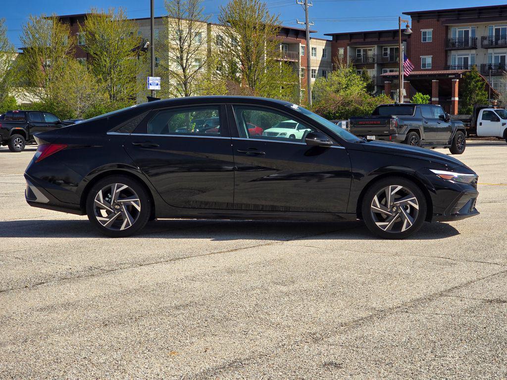 used 2025 Hyundai Elantra car, priced at $22,995