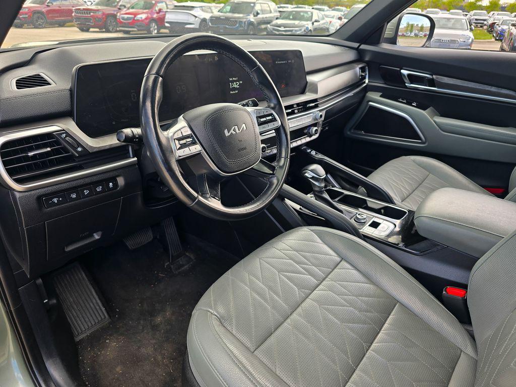 used 2023 Kia Telluride car, priced at $28,918