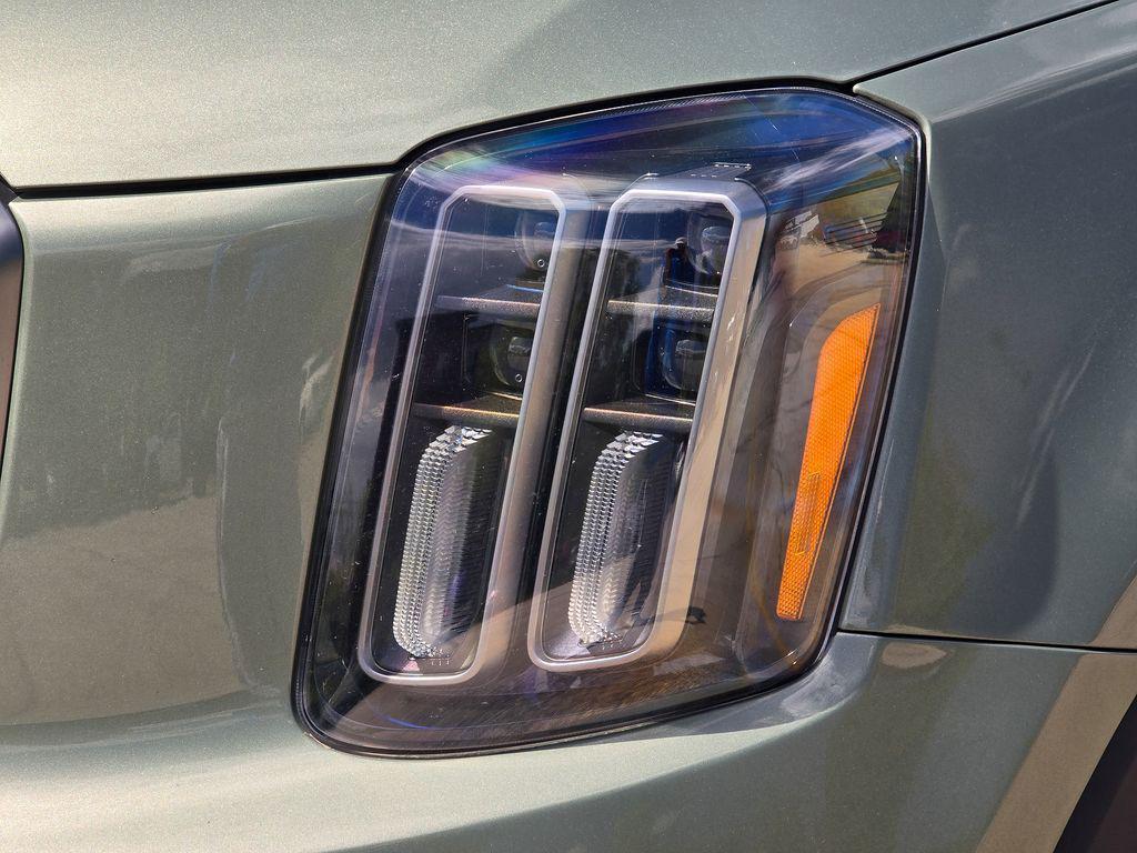 used 2023 Kia Telluride car, priced at $28,918