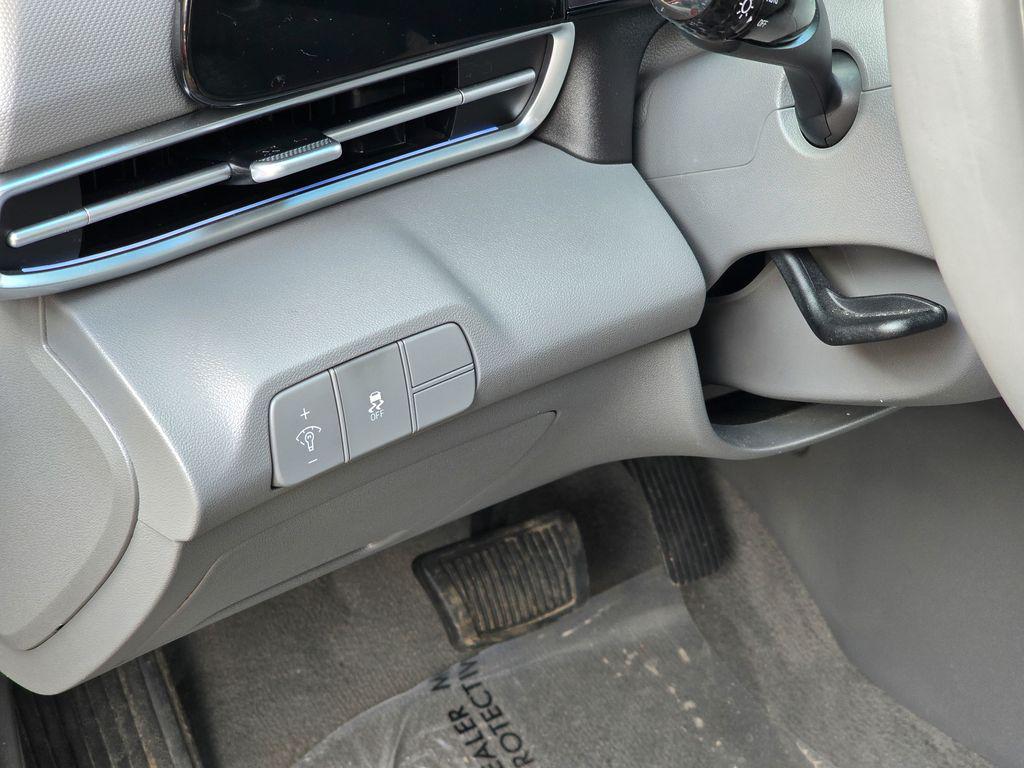 used 2024 Hyundai Elantra car, priced at $19,461