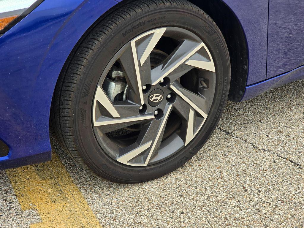 used 2024 Hyundai Elantra car, priced at $19,983