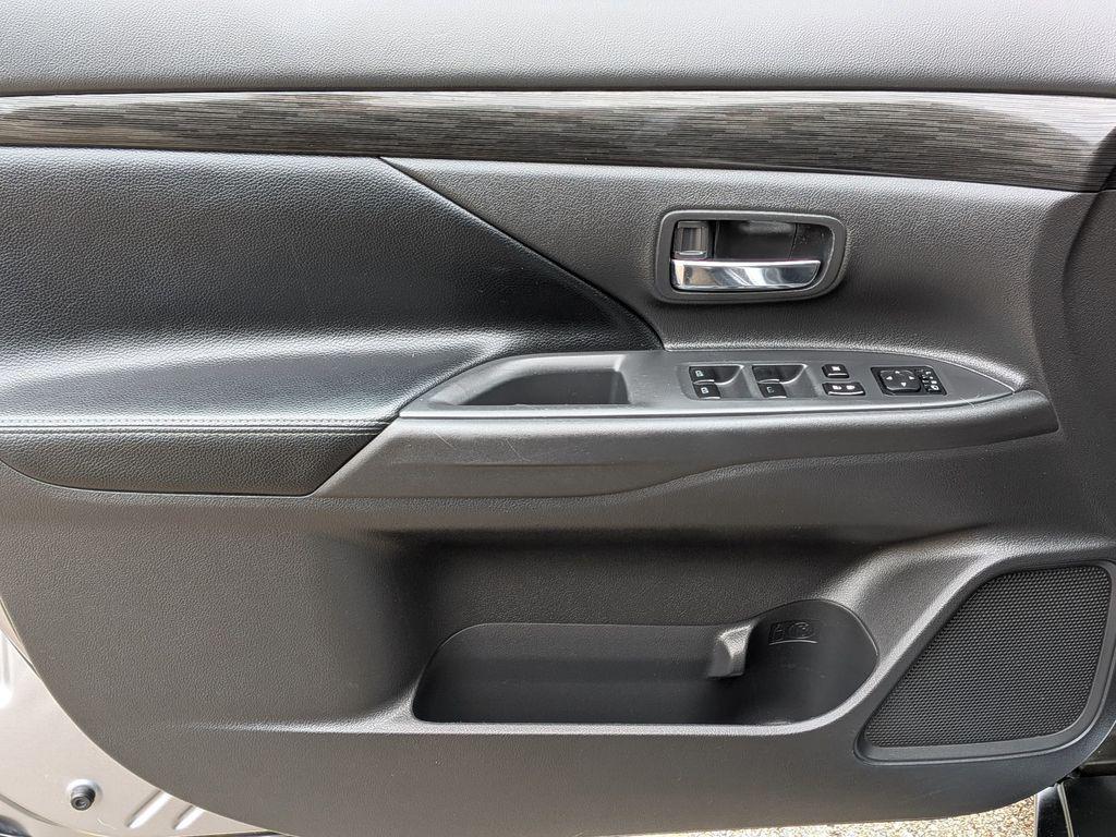 used 2017 Mitsubishi Outlander car, priced at $12,190