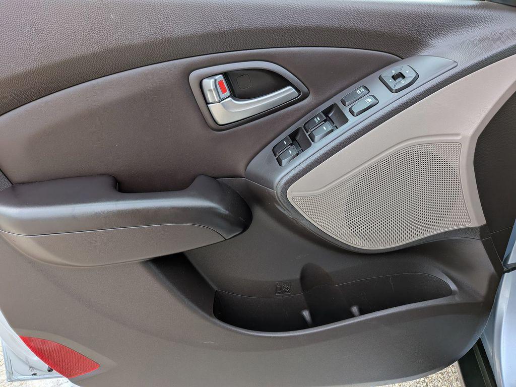 used 2010 Hyundai Tucson car, priced at $6,900