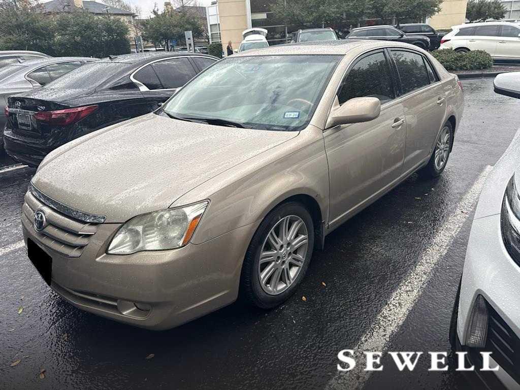 used 2005 Toyota Avalon car, priced at $12,988