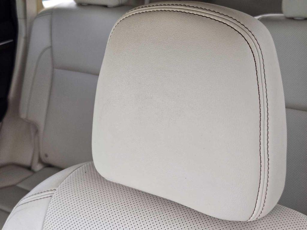 used 2014 Toyota Highlander car, priced at $22,488