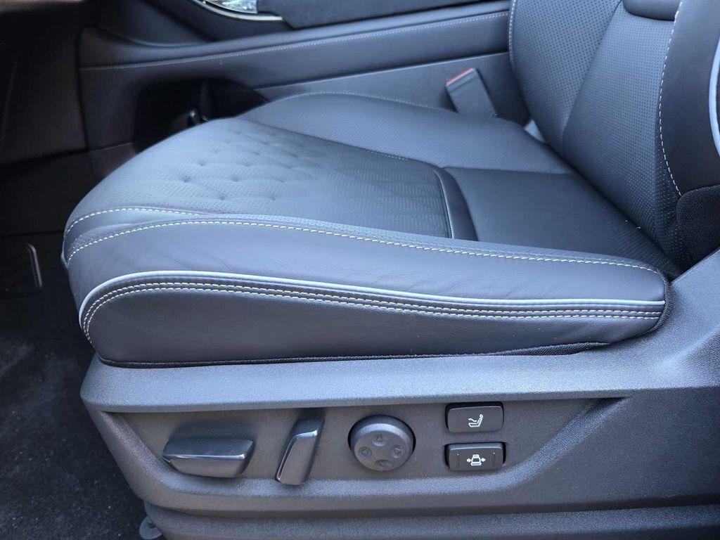 new 2026 INFINITI QX80 car, priced at $118,855