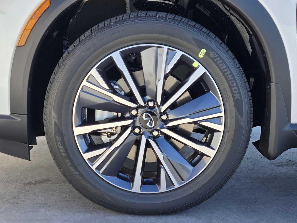 new 2026 INFINITI QX60 car, priced at $60,070