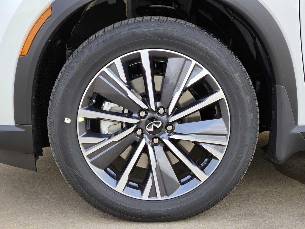 new 2026 INFINITI QX60 car, priced at $60,070