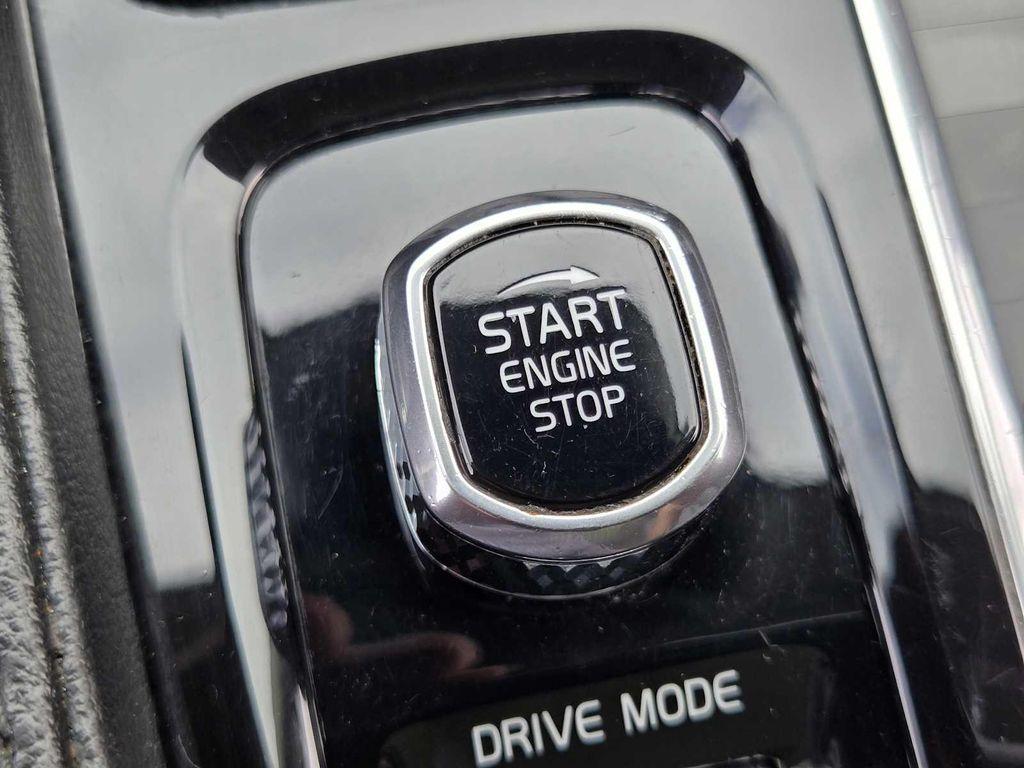 used 2019 Volvo XC90 car, priced at $18,988