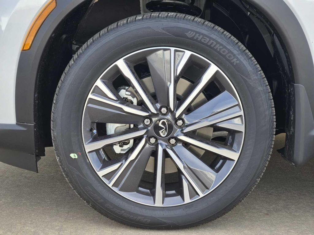 new 2026 INFINITI QX60 car, priced at $60,070