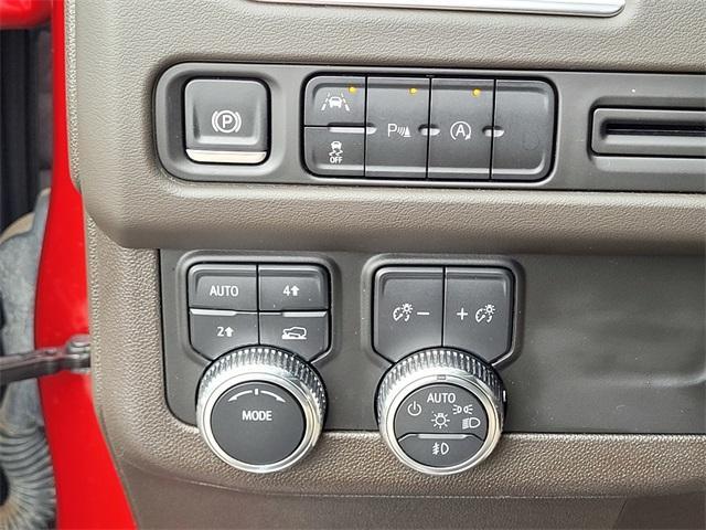 used 2024 GMC Yukon car, priced at $54,499