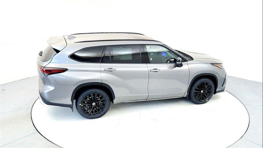 new 2026 Toyota Highlander car, priced at $49,903