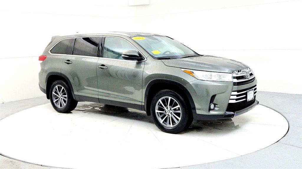 used 2019 Toyota Highlander car, priced at $34,195