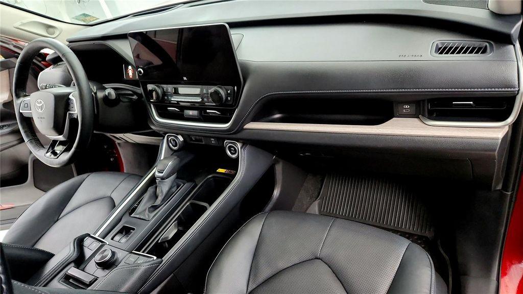 used 2025 Toyota Grand Highlander car, priced at $49,485