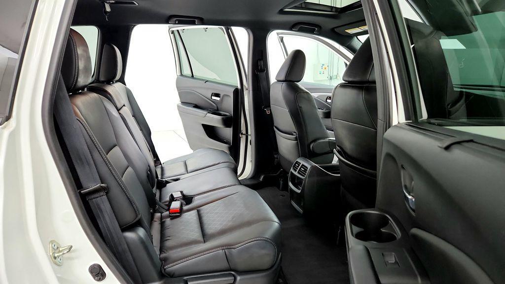 used 2020 Honda Passport car, priced at $23,344