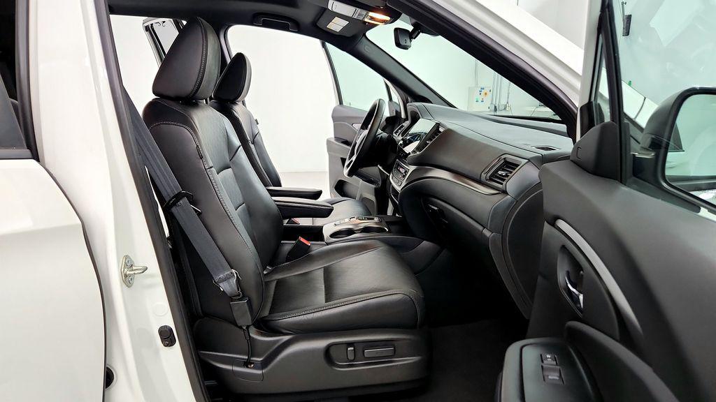 used 2020 Honda Passport car, priced at $23,344