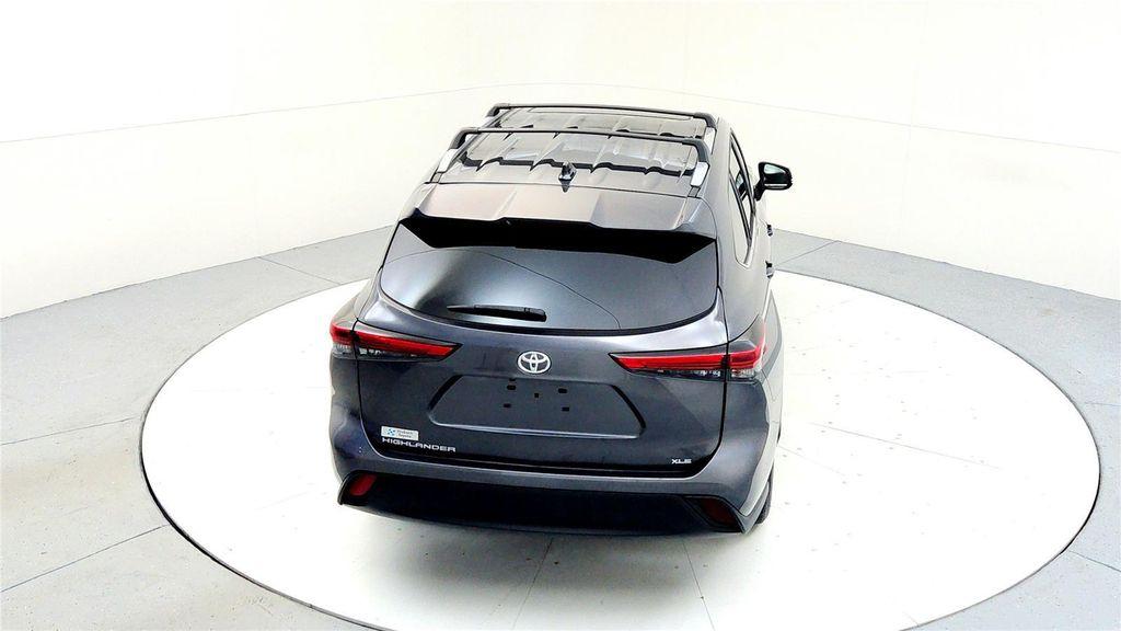used 2023 Toyota Highlander car, priced at $32,395