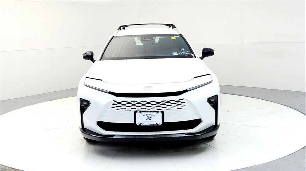 new 2026 Toyota Crown Signia car, priced at $47,529