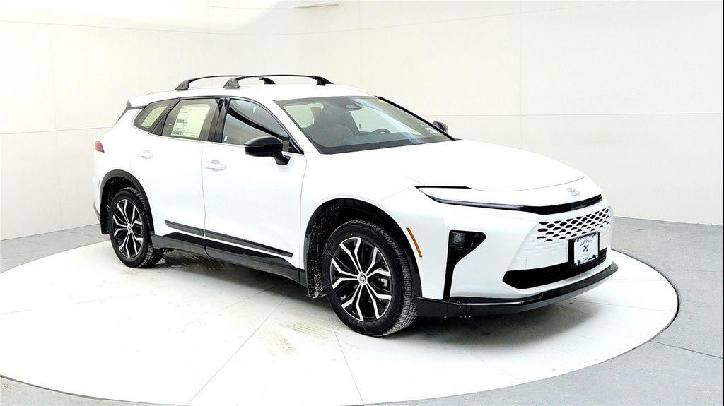 new 2026 Toyota Crown Signia car, priced at $48,404