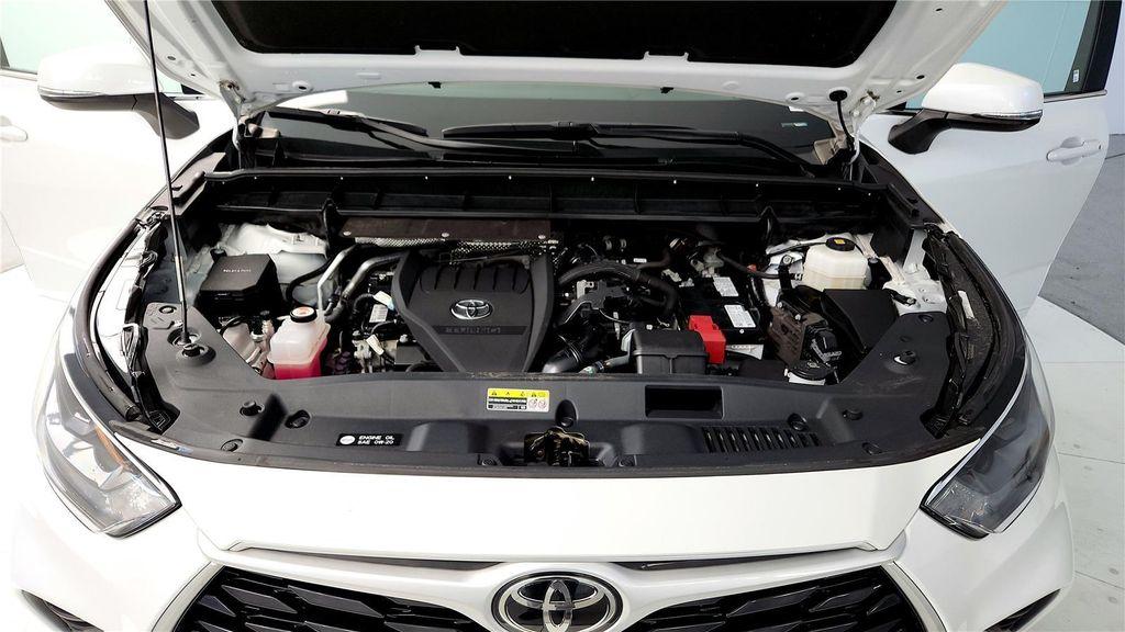 used 2023 Toyota Highlander car, priced at $36,485