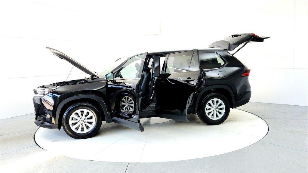 used 2025 Toyota Grand Highlander car, priced at $45,485