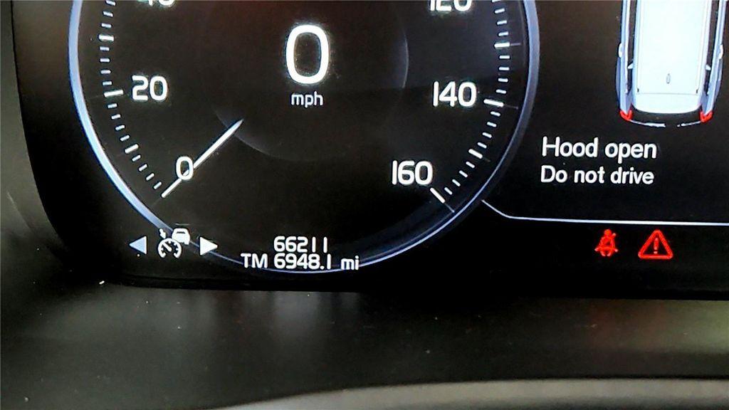 used 2018 Volvo XC90 Hybrid car, priced at $26,985