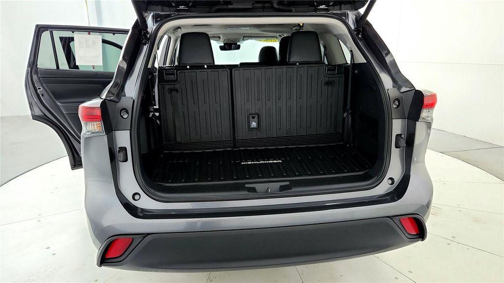 used 2024 Toyota Highlander Hybrid car, priced at $46,985