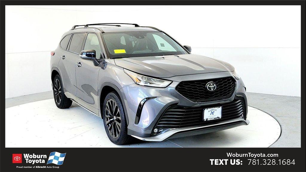 used 2023 Toyota Highlander car, priced at $40,985
