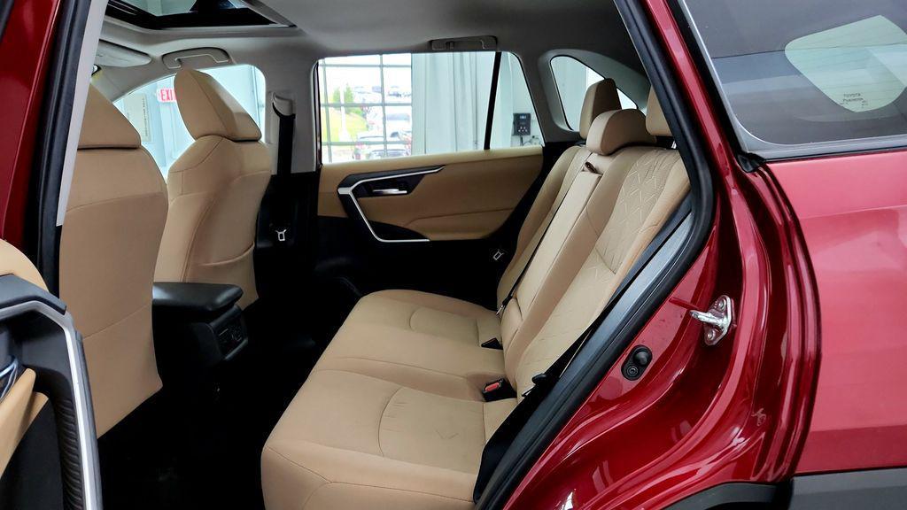 used 2021 Toyota RAV4 car, priced at $28,044